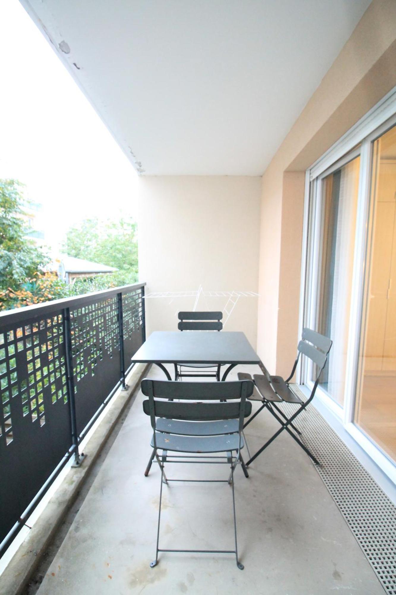 Disponible - Appartement Entier Neuf - 8Mn A Pied Rer C Paris, Parking Rue Gratuit, En Face Hopital D'Arpajon, Balcon Prive, Matelas Bultex 160X200, Ascenseur, Acces Pmr, Centre Ville A Pied Exterior foto