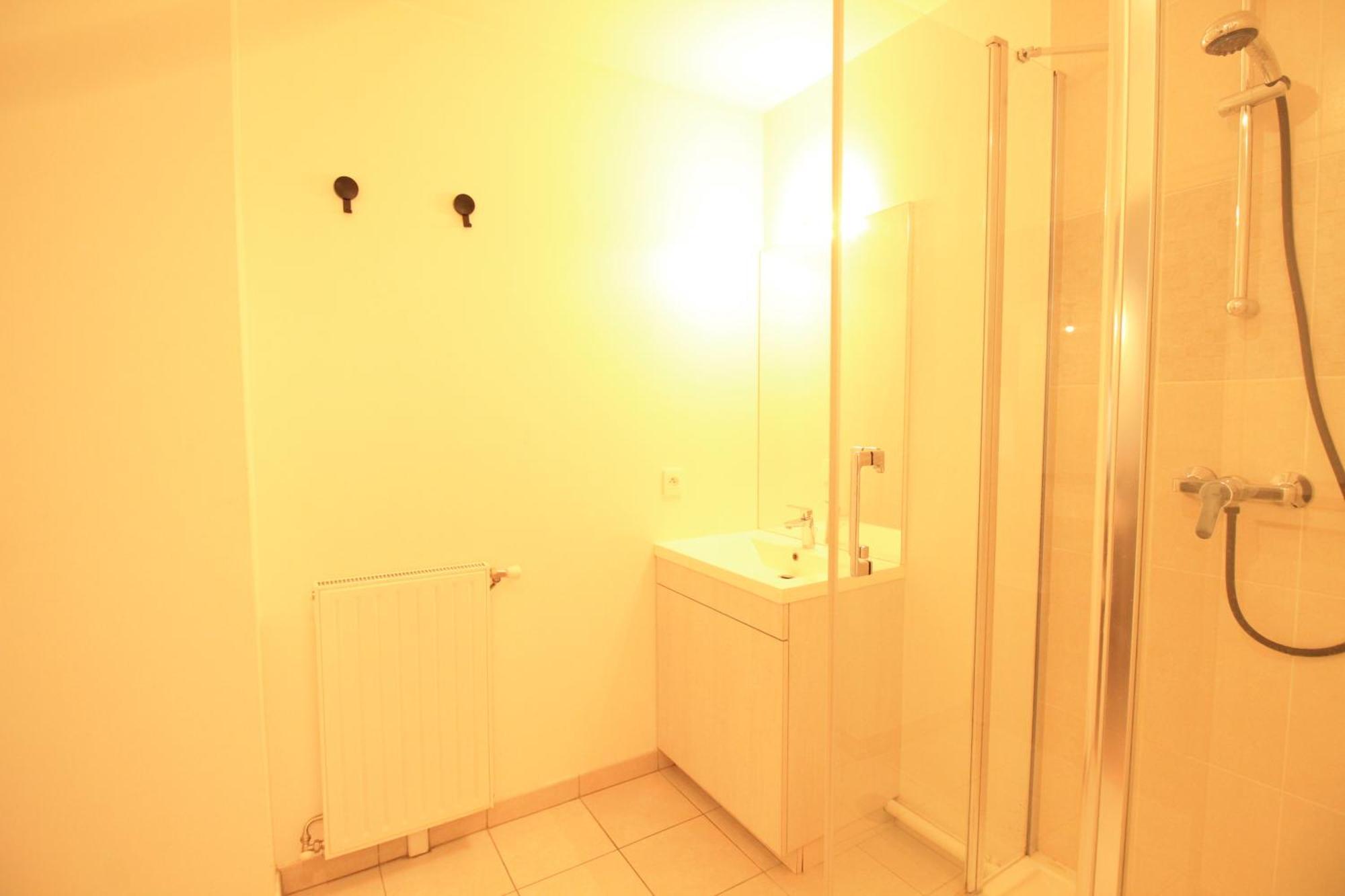 Disponible - Appartement Entier Neuf - 8Mn A Pied Rer C Paris, Parking Rue Gratuit, En Face Hopital D'Arpajon, Balcon Prive, Matelas Bultex 160X200, Ascenseur, Acces Pmr, Centre Ville A Pied Exterior foto